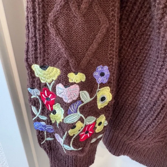 Taylor Swift Eras Tour Brown Cable Knit Cardigan with Floral Sleeve Embroidery - Picture 2 of 5